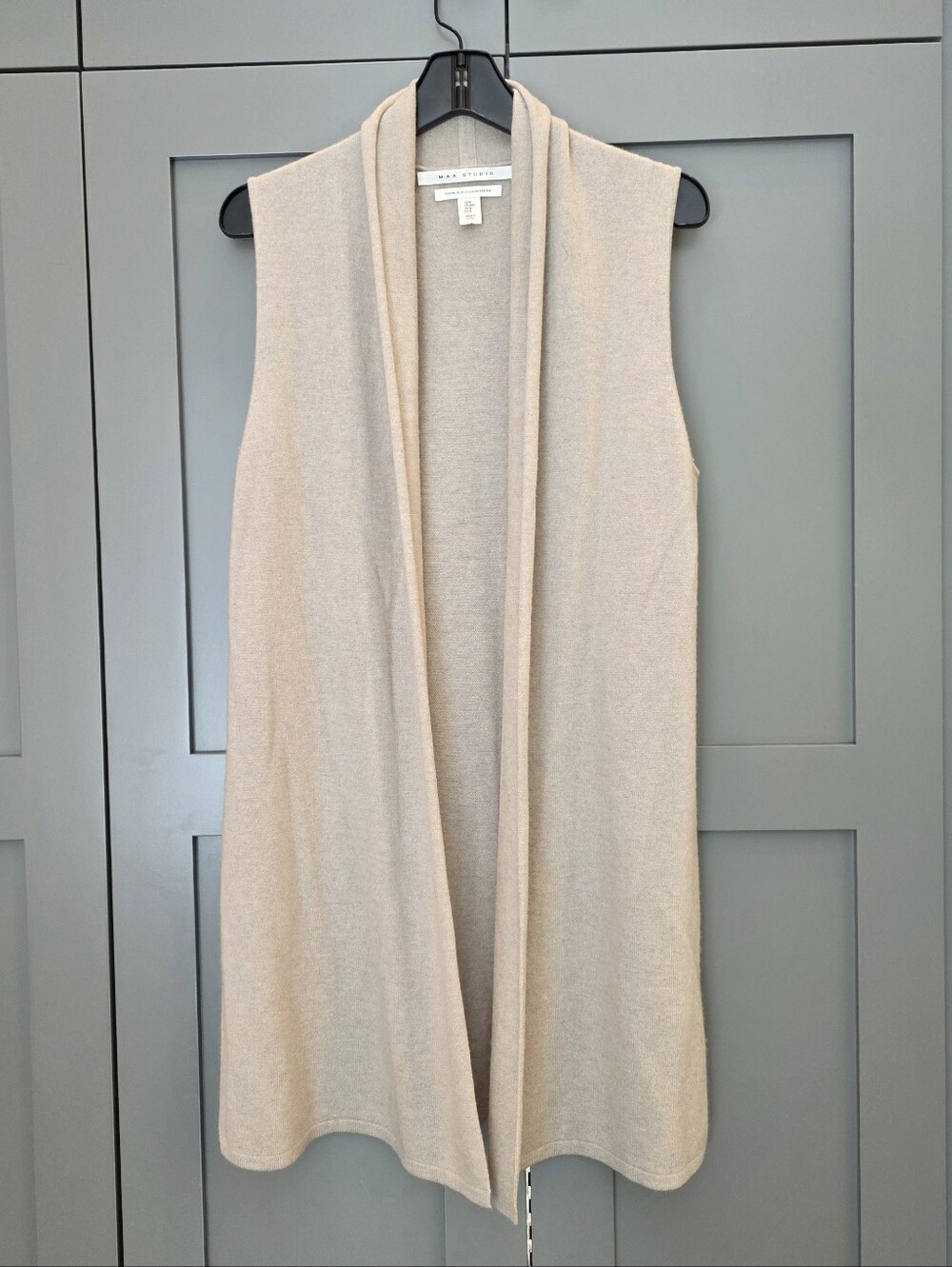 Max Studio 100% Cashmere Oatmeal Long Open Sleeveless Cardigan Sz M Old Money
